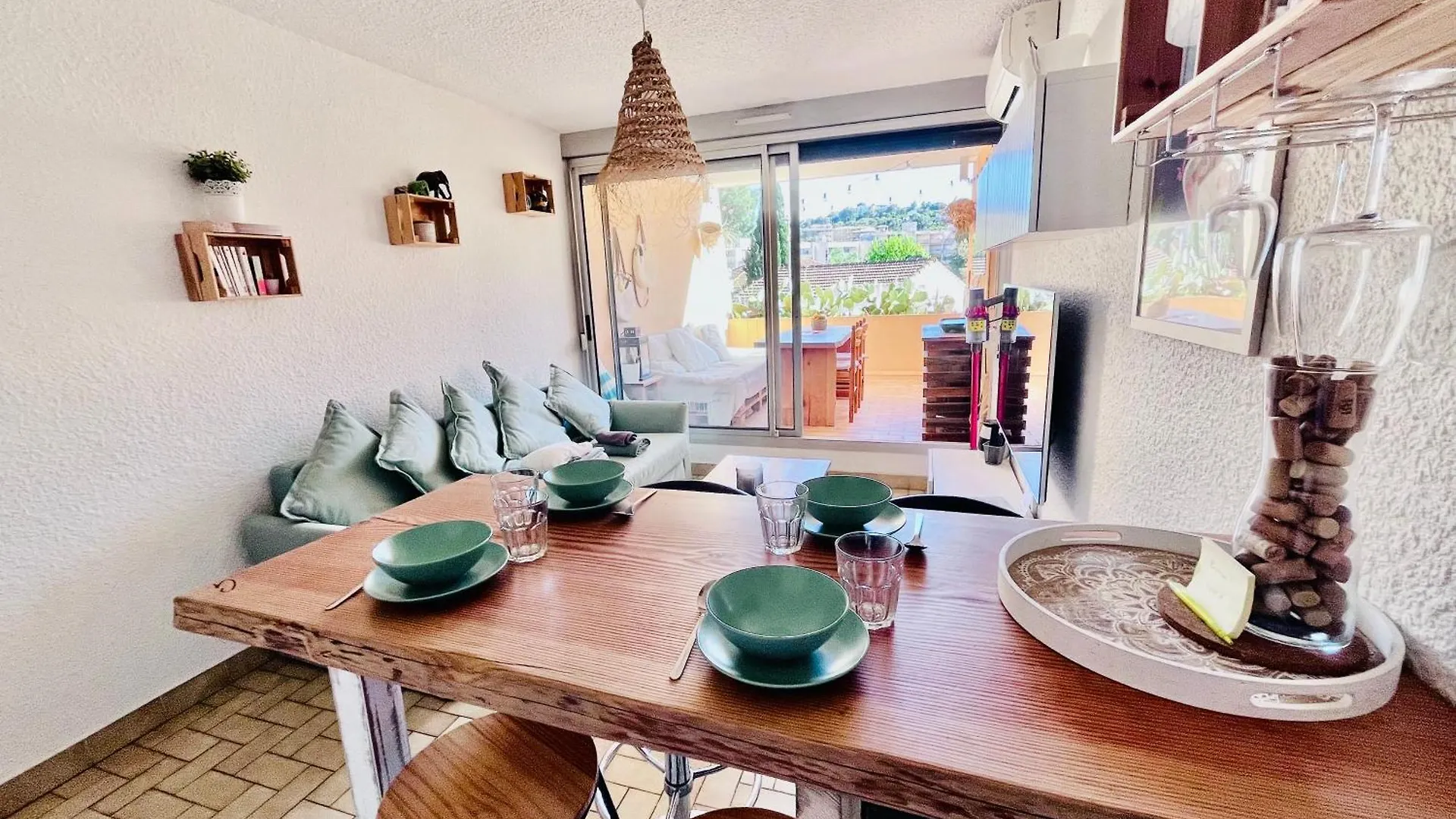 Cosy Deux Pieces Pour 4 Personnes En Centre Ville Classe Cavalaire-sur-Mer