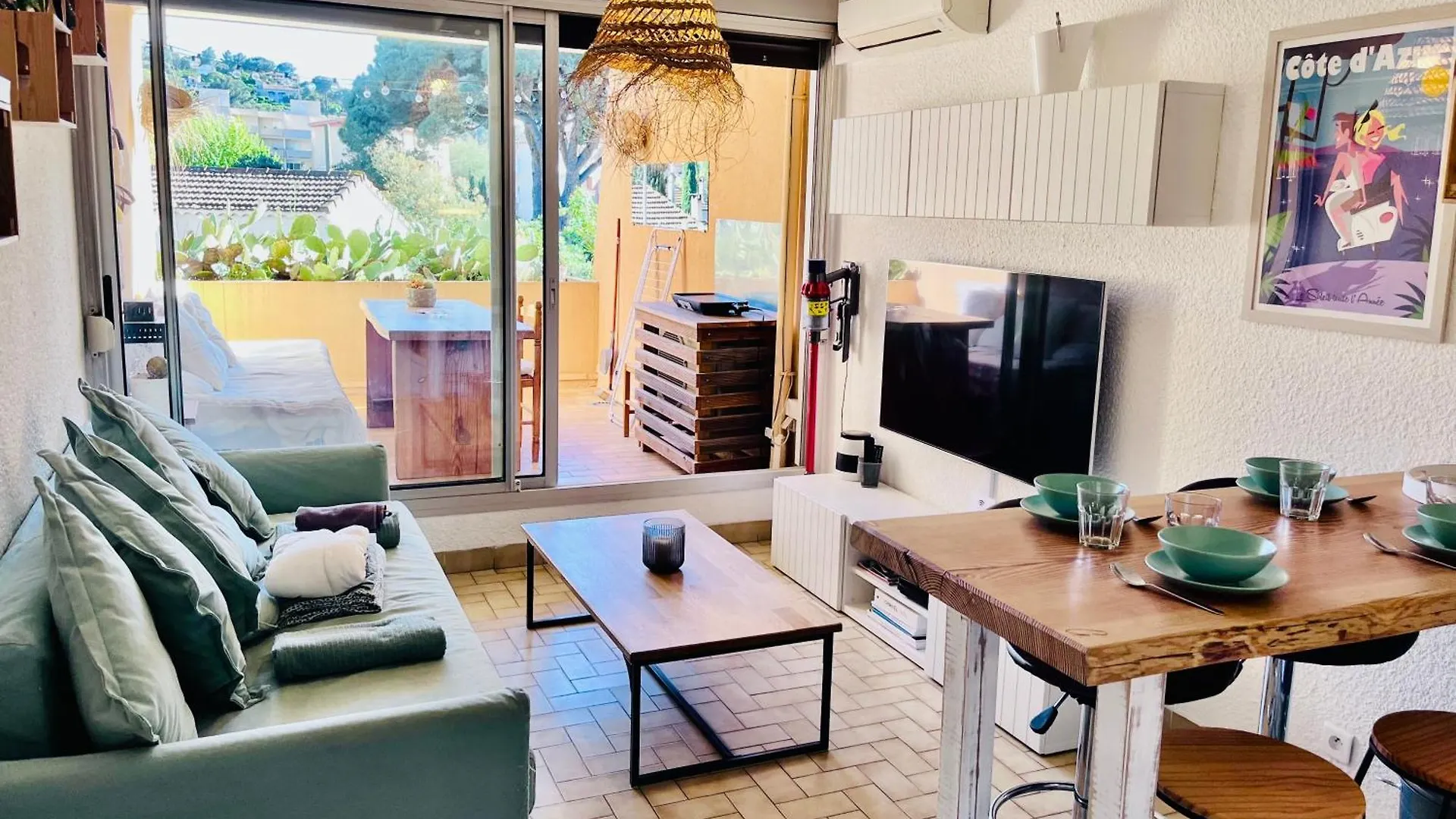 Cosy Deux Pieces Pour 4 Personnes En Centre Ville Classe Cavalaire-sur-Mer Fransa