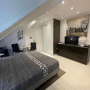 https://le-boudoir-du-lac.hotels-rhonealpes.com